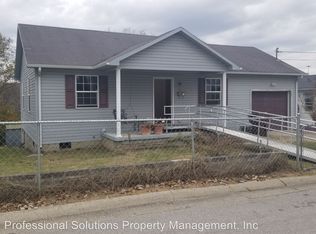 24 4th St, Winchester, KY 40391