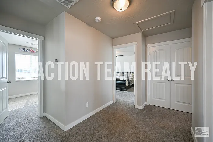 794 W Star Spangled Dr — Photo 18