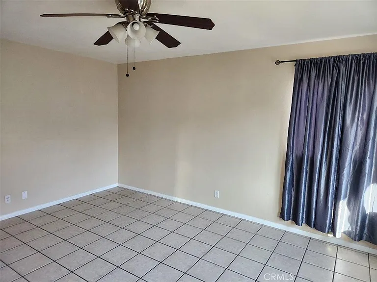 15718 Larch Ave — Photo 3