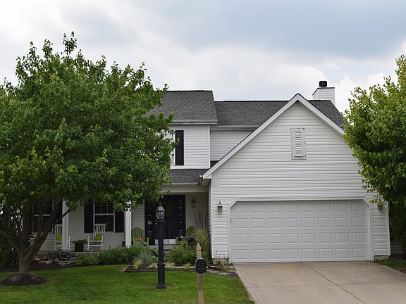2nd image of 20 Candlewood Ct