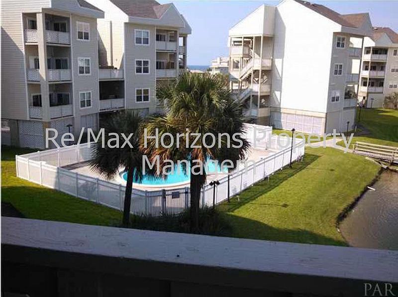 2nd image of 1150 Fort Pickens Rd APT F6