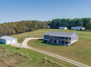 27901 Black Rd, Danville, OH 43014