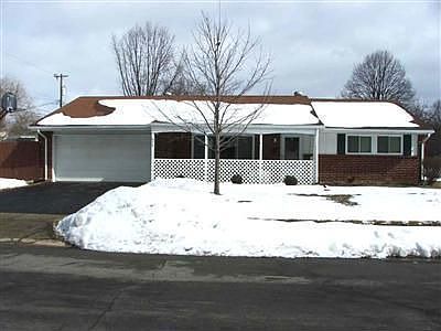 1st image of 824 Barkins Ave