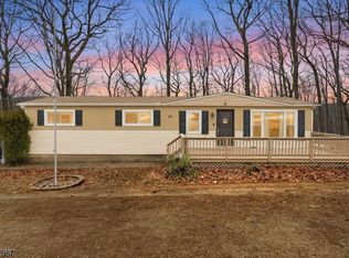 23 Mark Dr, High Bridge Boro, NJ 08829