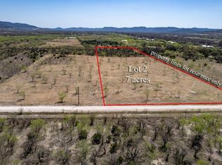 100 White Tail Run, Rio Frio, TX 78879
