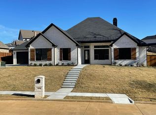 3802 Hidden Trails Ln, Longview, TX 75605