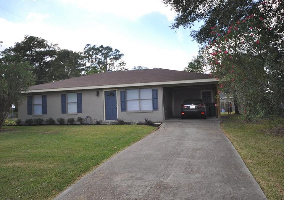 1st image of 1301 Guillory St