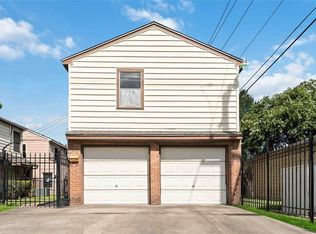 4990 Tierwester St, Houston, TX 77004