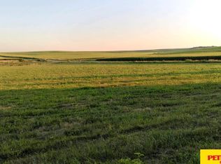 661 County Road 1, Oakland, NE 68045