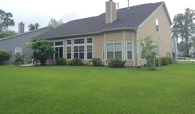 212 Summer Rain Ct — Photo 2