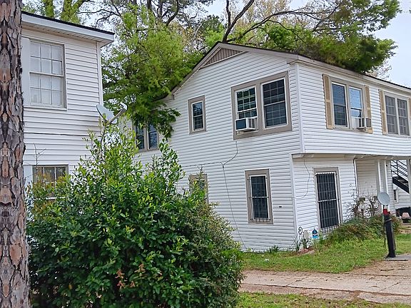 3rd image of 138 Taliaferro Dr