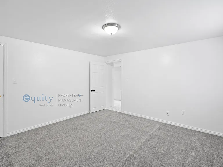 7705-7707 S Sandra Way #7707-B — Photo 3