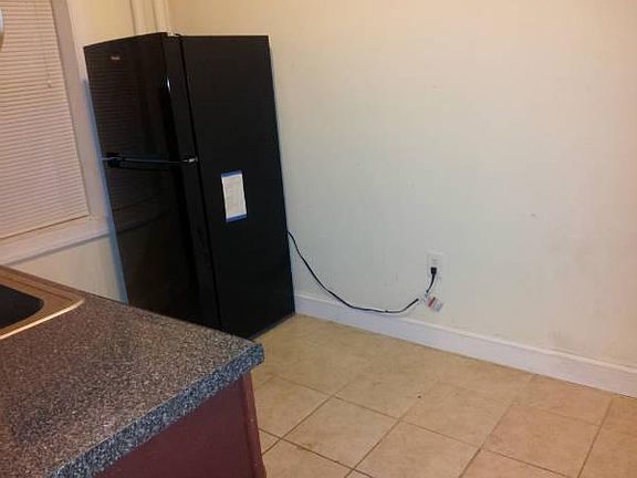 2nd image of 3149 Kennedy Blvd APT 8