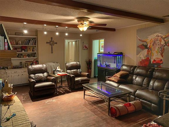 2nd image of 308 Forrest Ln