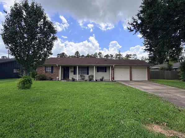 7755 Wickersham Pl, Beaumont, TX 77706