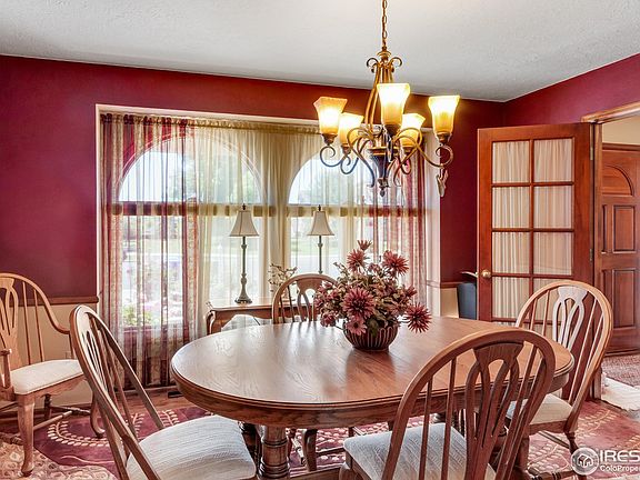 4th image of 4177 Valley Oak Dr