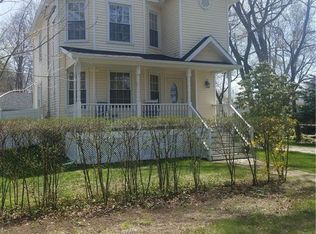 832 Huntington Rd, Stratford, CT 06614