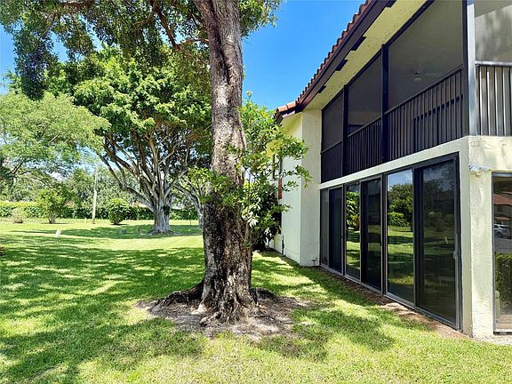 2nd image of 10837 Bahama Palm Way #101
