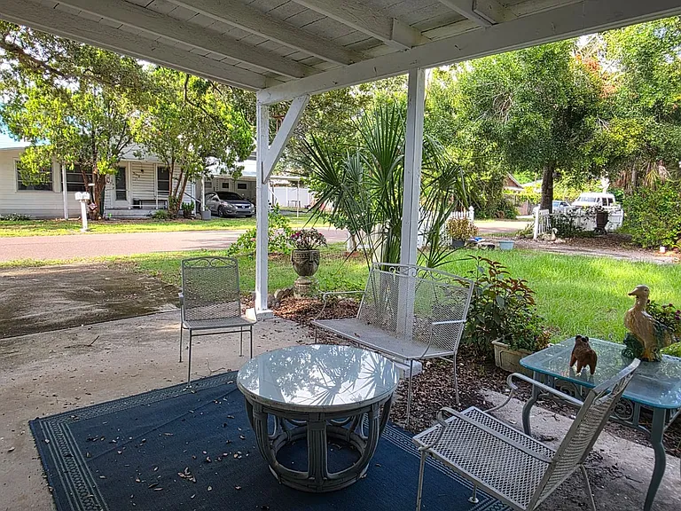 2502 York St S — Photo 15