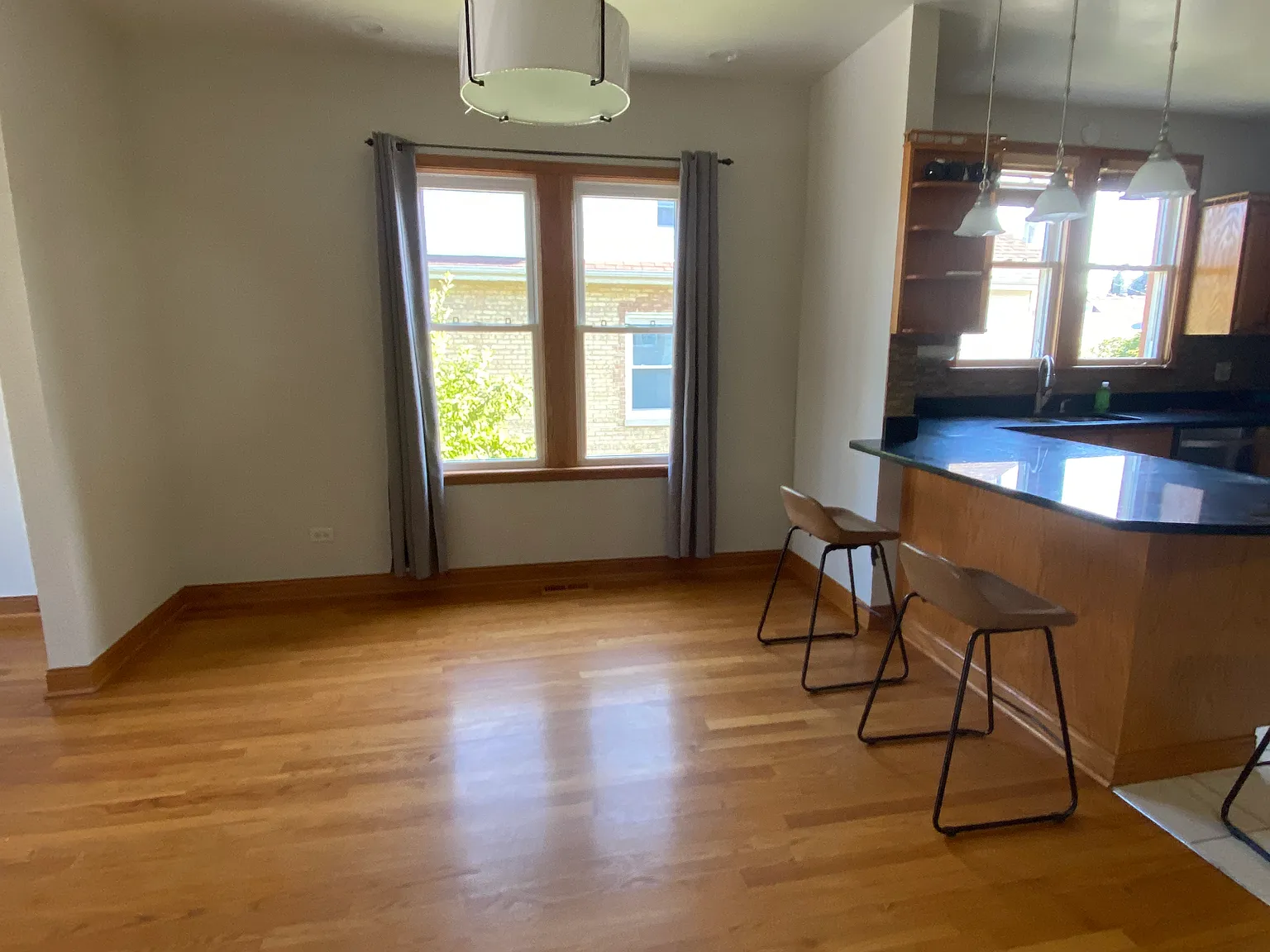 2 bed, $1,850 — Photo 4