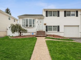 163 Chestnut St, Rochelle Park, NJ 07662