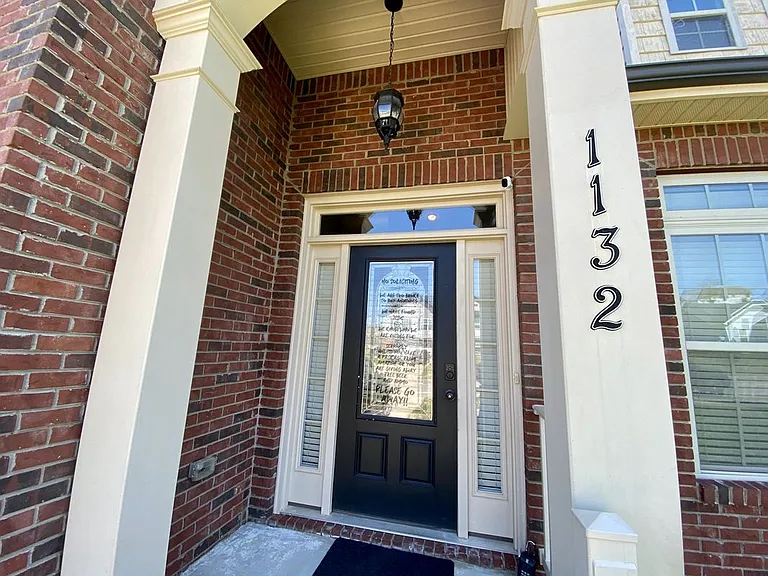 1132 Ishee Dr — Photo 2