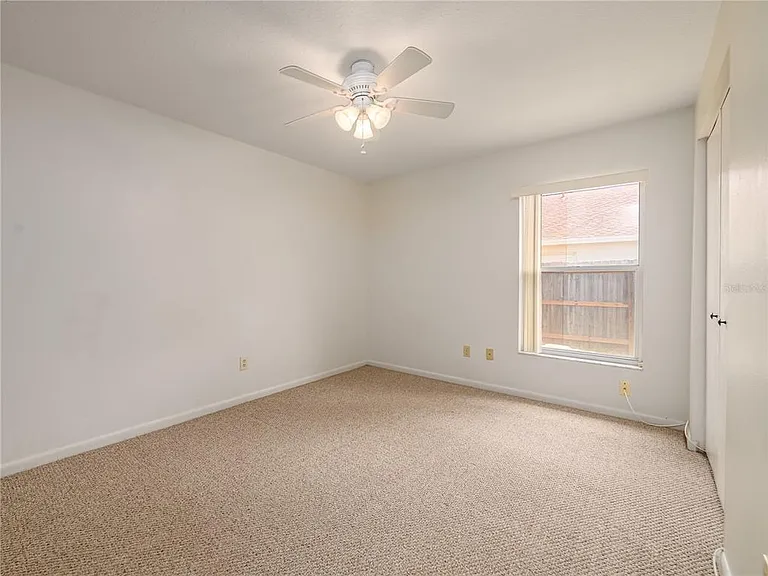 1407 Wakefield Dr — Photo 15