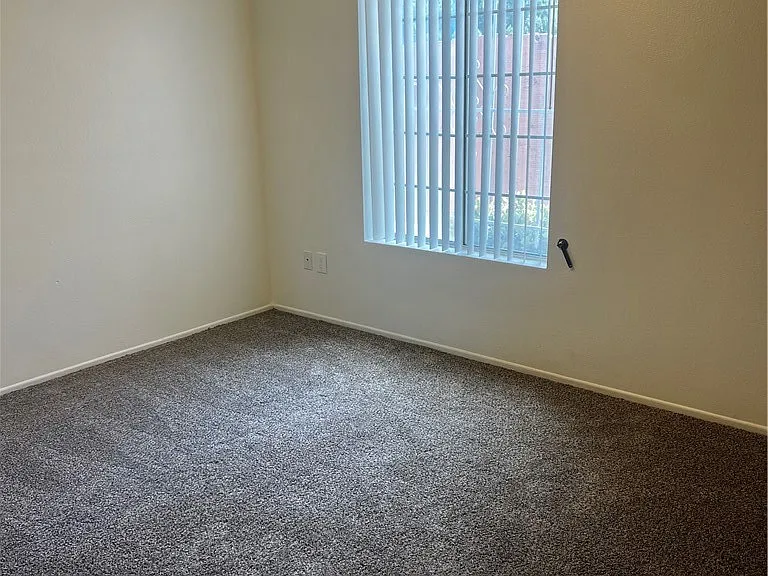 5131 Dunbar Dr — Photo 10