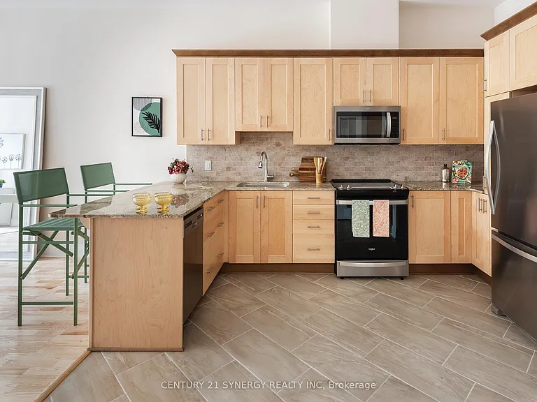 45 Elmsley St N #212 — Photo 11