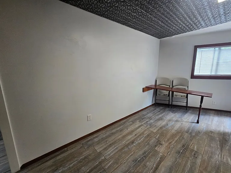 56 Sunset Ln #B — Photo 8