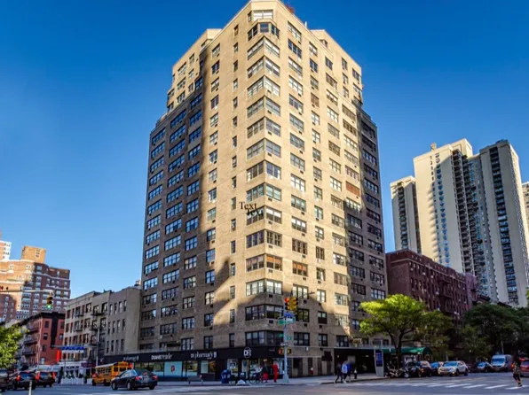 399 East 72nd Street image 8 of 8