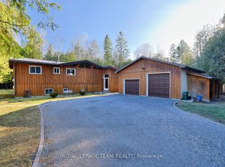 941 Corkery Rd, Ottawa, ON K0A 1L0