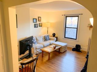 217 Newbury St, Boston, MA 02116