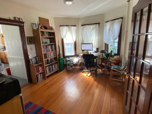 12 Charles E Ryan Rd #1, Somerville, MA 02145