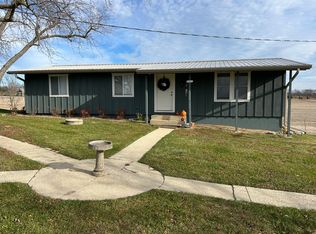 W2892 Hess Ln, Jefferson, WI 53549