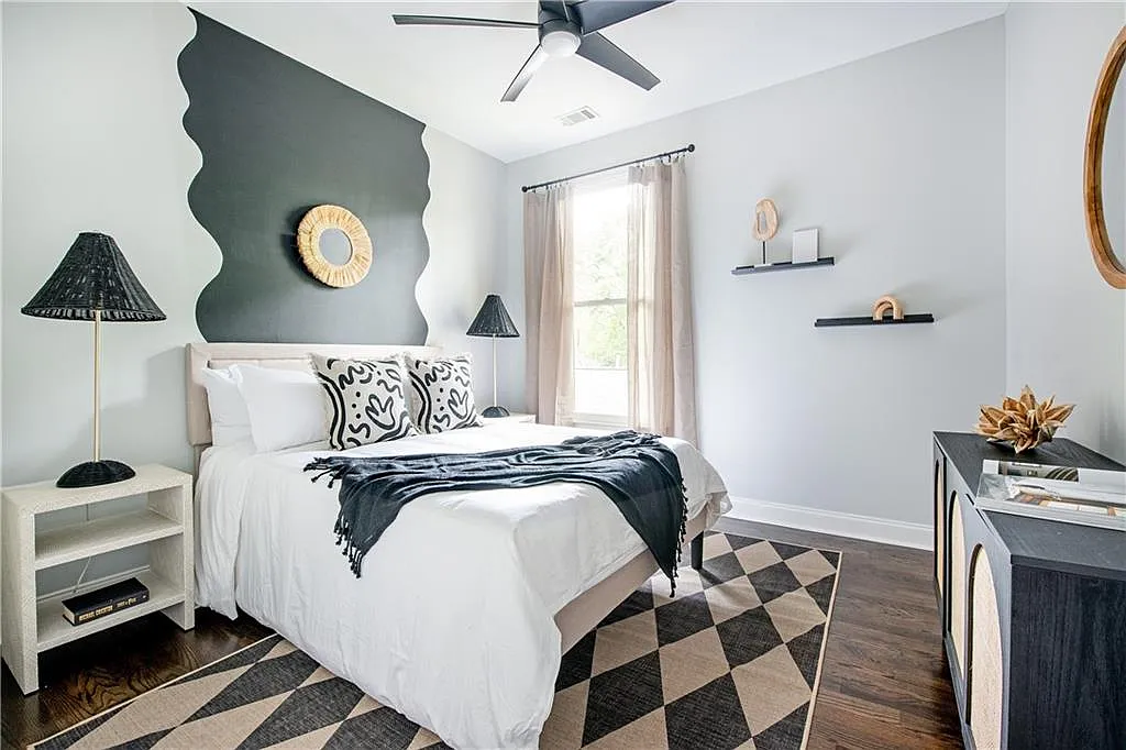 3 bed, 3.0 bath, 2516 sqft, $6,500 — Photo 4