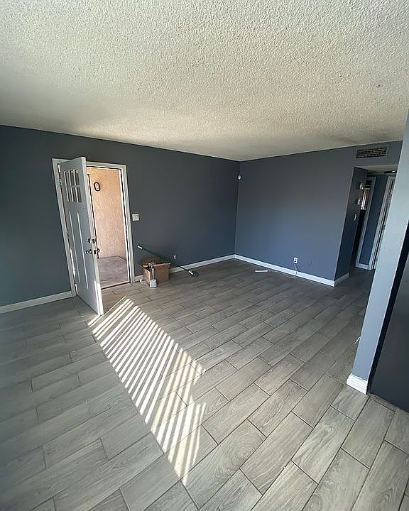 2nd image of 2240 Dolly Ln APT A