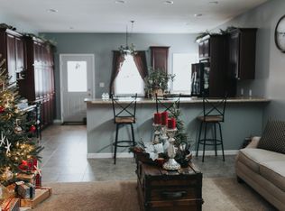 2118 Cody Dr UNIT B, Eureka, IL