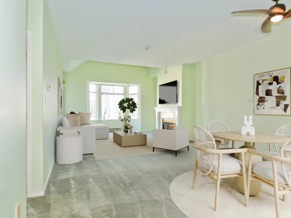 20680 56th Ave #311, Langley, BC V3A 3Z1