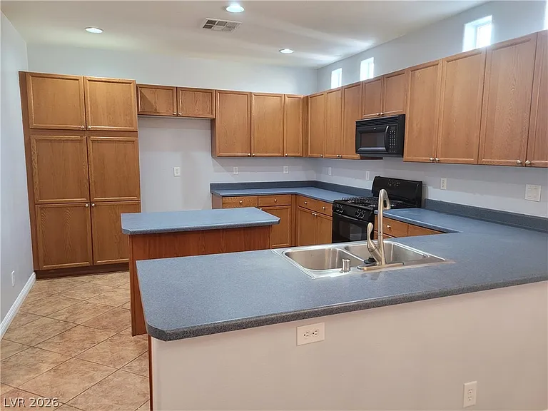 10564 Moultrie Ave — Photo 14