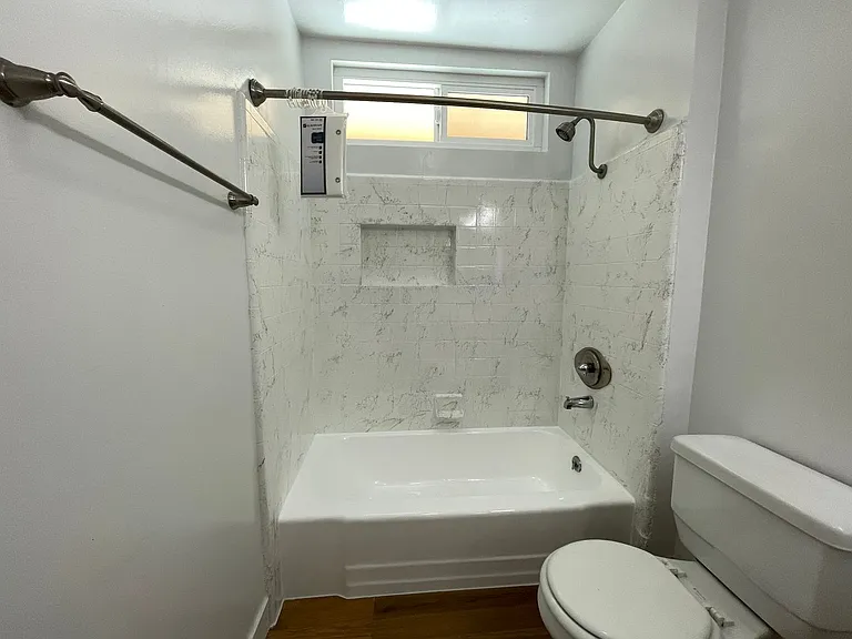 7351 Variel Ave — Photo 35