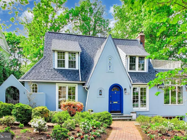 4118 Woodbine St, Chevy Chase, MD 20815