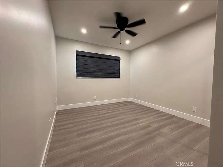 873 S Chantilly St — Photo 13