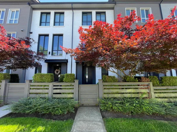 15938 27th Ave #14, Surrey, BC V3Z 0T2