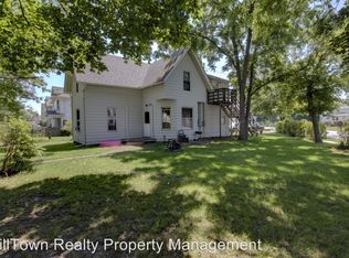 2127 1/2 W 2nd St, Davenport, IA