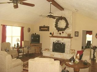 163 Crystal Creek Dr, Livingston, TX 77351