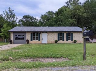 2180 N Post Oak Ln, Reno, TX 75462