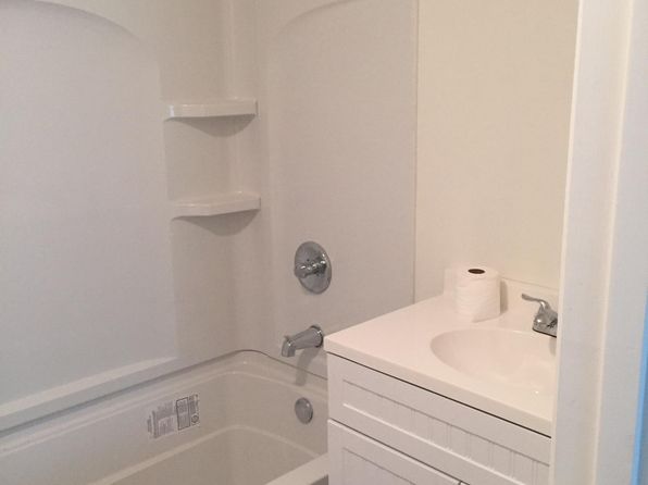 2293 Hollydale Ave APT 1E