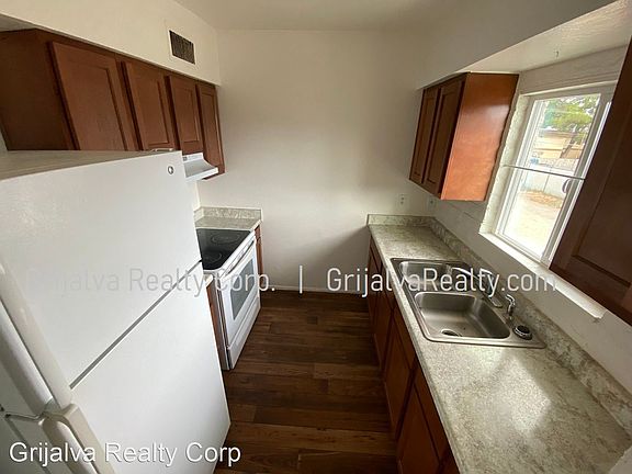 5th image of 1419 S Woodland Ave #141