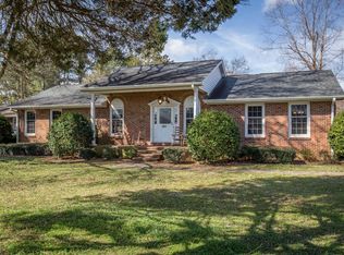 4104 Rose Lake Dr, Greensboro, NC 27407